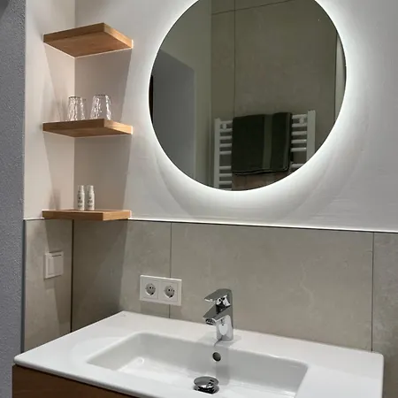 ゲストハウス Hauserhof カプルーン